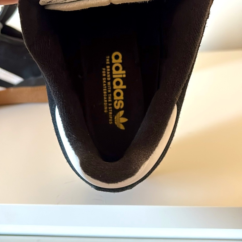 Adidas Busenitz - Picture 4 of 6